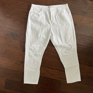 NWOT White Distressed Jeans Primark Size 16